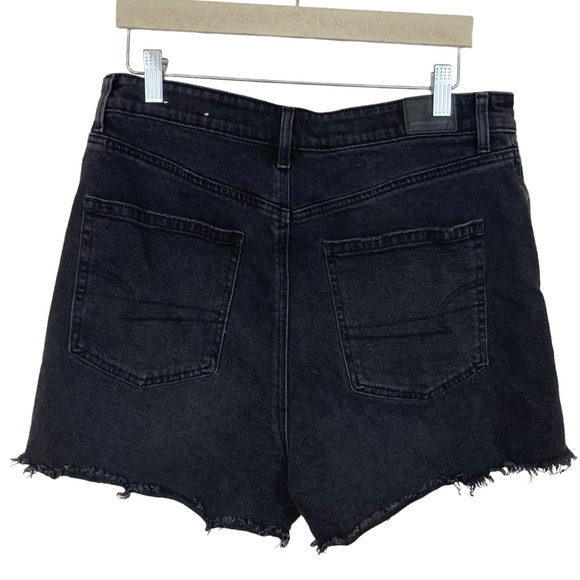 AMERICAN EAGLE BLACK HIGH RISE RAW HEM SHORTS, SIZE 12 - Picture 2 of 4